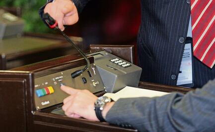 Senadores también deben tramitar identificación