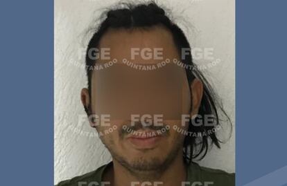 Cumplimentan orden de aprehensión contra sujeto relacionado a balacera en bar de Tulum donde murieron dos turistas 