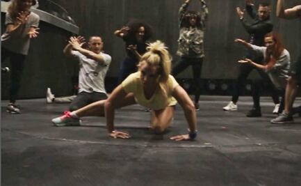 Britney Spears entra al #MannequinChallenge