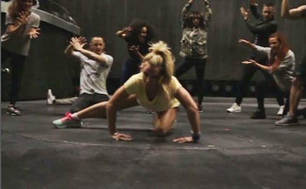 Britney Spears entra al #MannequinChallenge