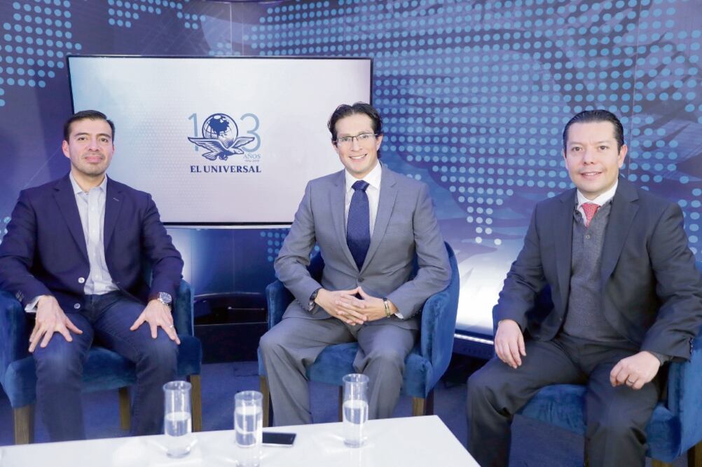 Juan Carlos García, director de e-commerce de Tiendas Elektra, José Ricardo Rangel Avilés, analista de Grupo Finvel, y Carlos González Tabares, analista de Monex, coincidieron en que hay expectativas moderadas en ventas para El Buen Fi (IVÁN STEPHENS. EL)