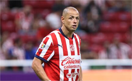 Javier 'Chicharito' Hernández recibe mensajes de apoyo de jugadores de Chivas tras su nueva lesión