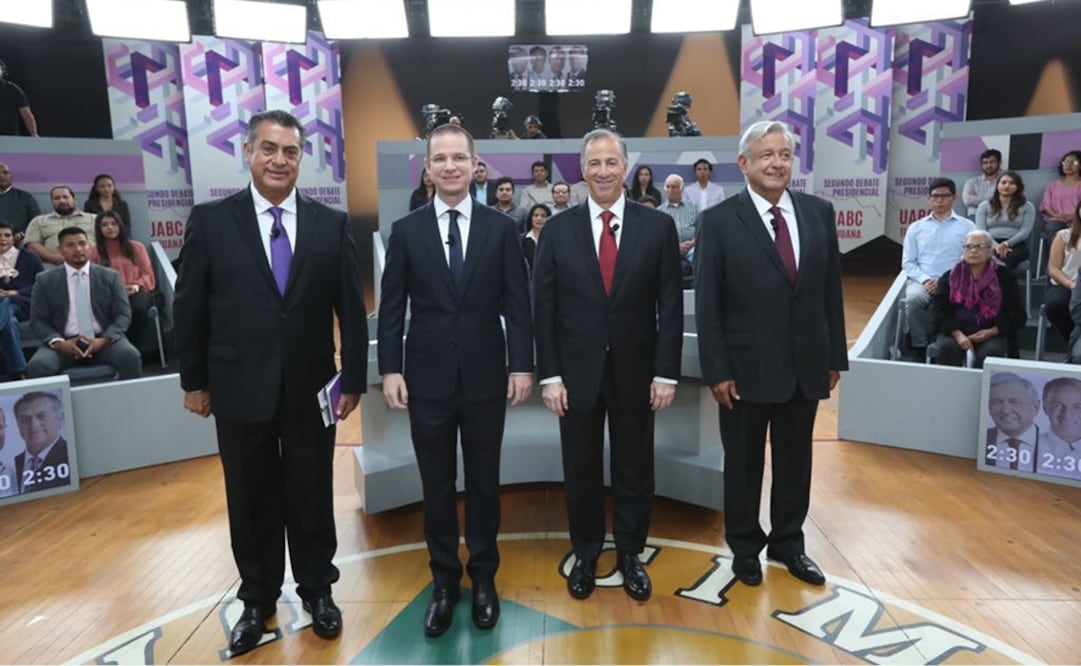 Presidential candidates during second debate - Courtesyof the INE 