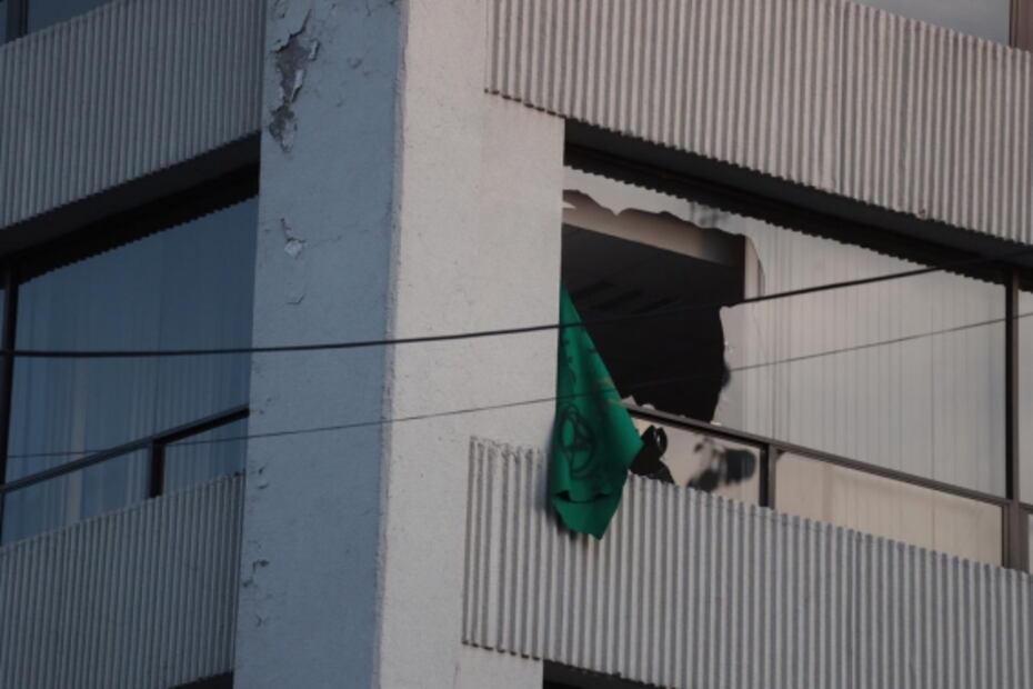 Encapuchados toman instalaciones del Colegio de Bachilleres