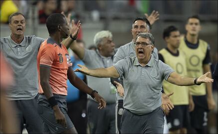 'Tata' Martino será castigado para las semifinales de la Copa Oro