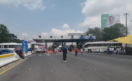 Habitantes de Chimalhuacán bloquean acceso a autopista Peñón-Texcoco