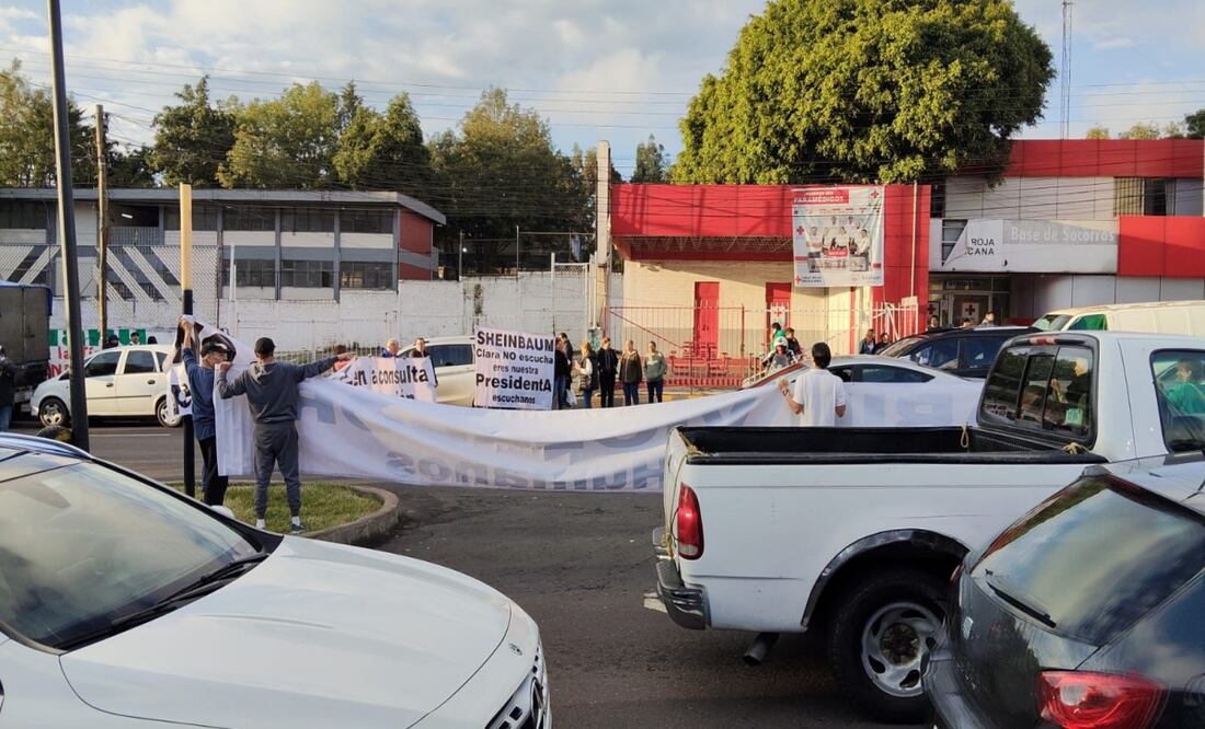 Alcaldía Álvaro Obregón llama al diálogo tras bloqueo de vecinos para solicitar la cancelación del proyecto de Utopía
Foto: Especial