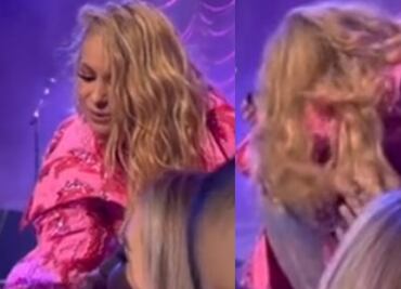 VIDEO: Paulina Rubio rompe en llanto en el escenario al recordar a su madre, Susana Dosamantes