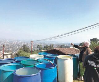 Se acostumbraron a vivir en clima gélido en M. Contreras