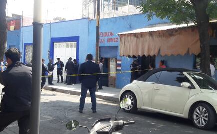 Balacera afuera de peluquería deja un muerto y un herido en la Venustiano Carranza