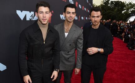 Nick Jonas se vuelve meme por culpa de Priyanka Chopra