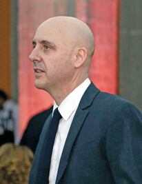 Se mueve otra vez Charpenel