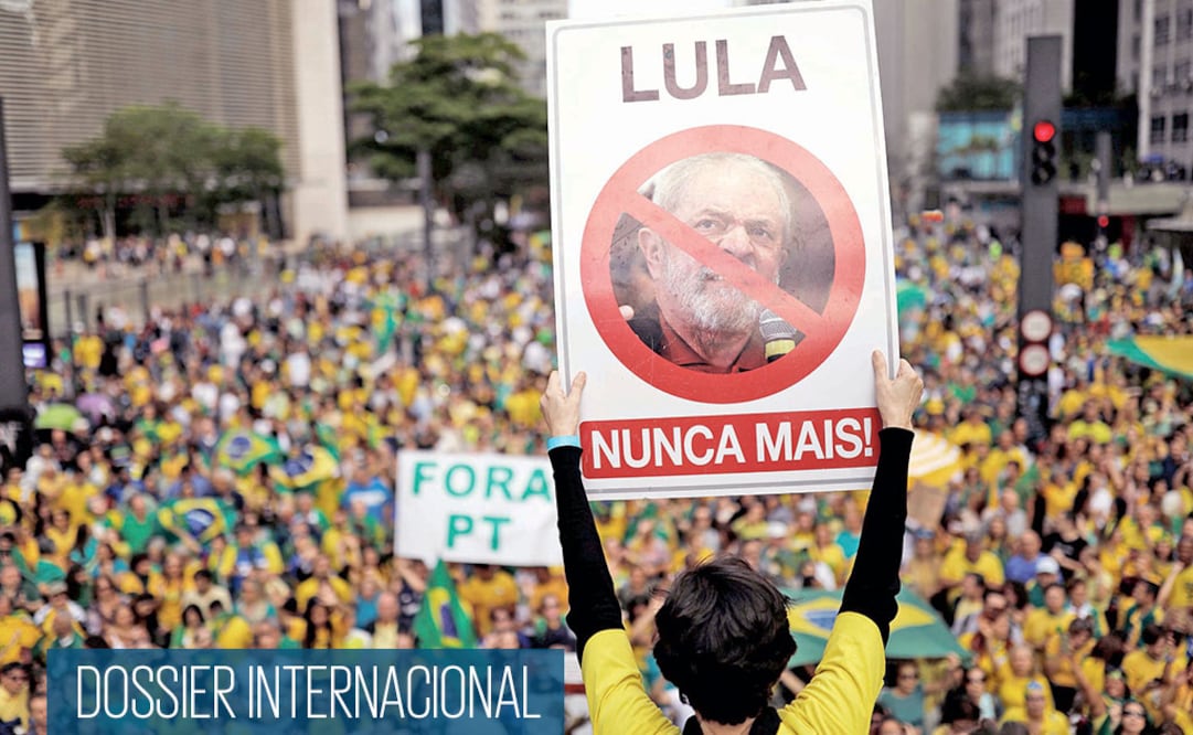 La corrupción es uno de los factores que ha llevado a millones de brasileños a votar contra los partidos tradicionales y optar por el candidato de extrema derecha, Jair Bolsonaro, quien promete acabar con los problemas del país con “mano dura”. (REUTERS)