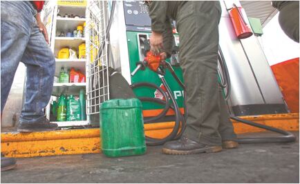 Profeco detecta en Puebla gasolinería que despacha litros con más faltante