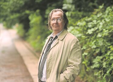 Gary Oldman inyecta fuerza a espías