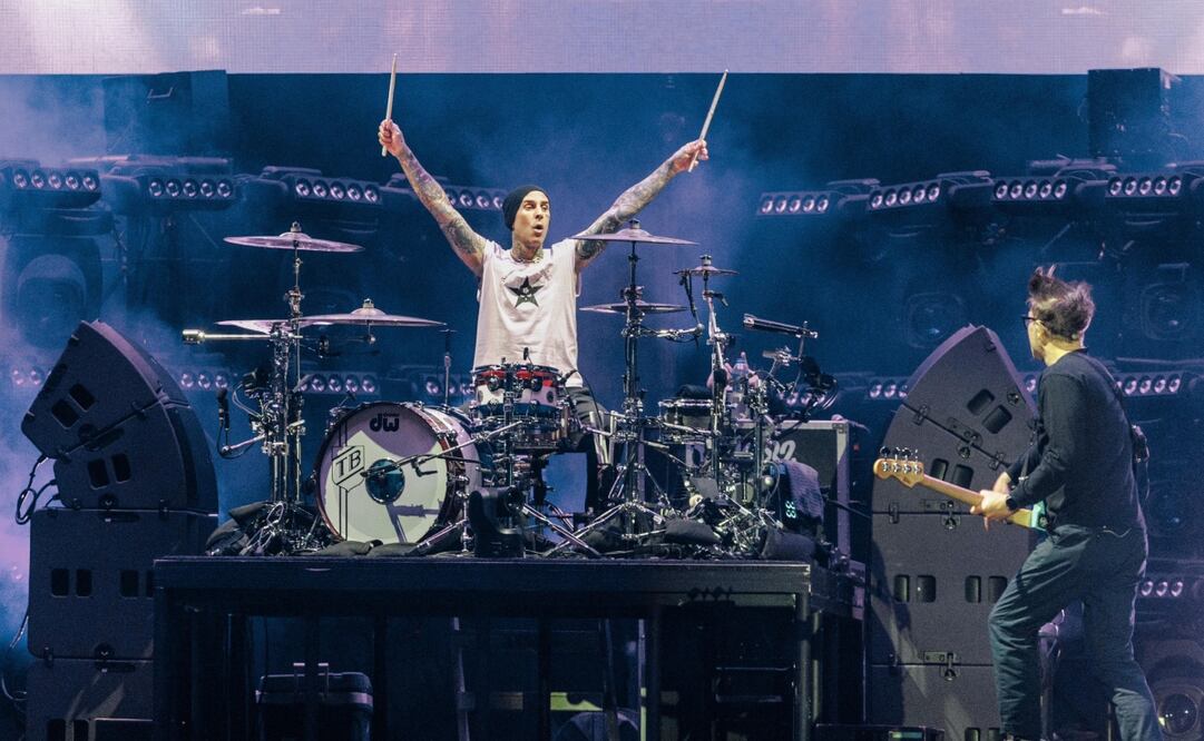 Blink 182 se presentó esta noche en el Estadio GNP ante miles de sus fans. Foto: de Yaretzy M. Osnaya EL UNIVERSAL