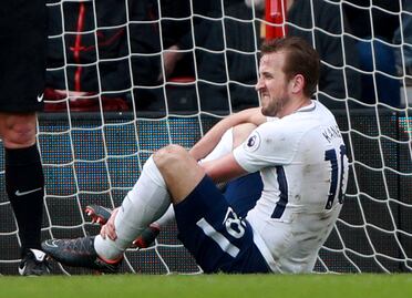 Harry Kane se lesiona en el juego ante el Bournemouth
