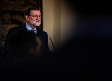 Spain calls for Catalan parliament to convene