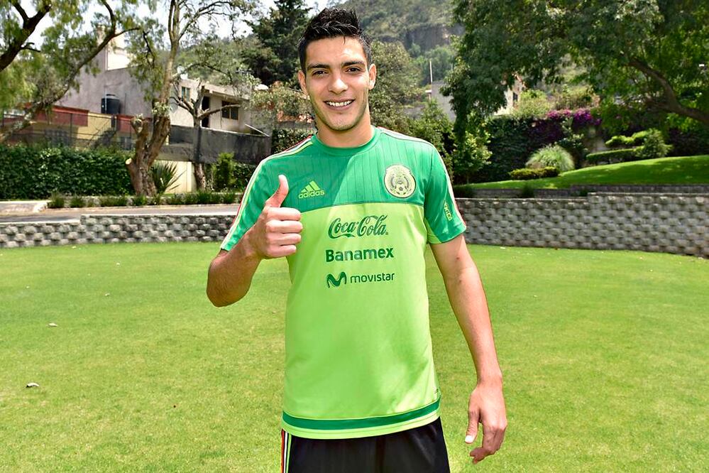 Jiménez, con el Tri, se mide hoy a Guatemala en duelo de preparación Foto: IMAGO7