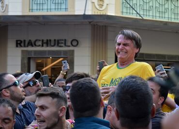 Intervienen a candidato presidencial de Brasil apuñalado