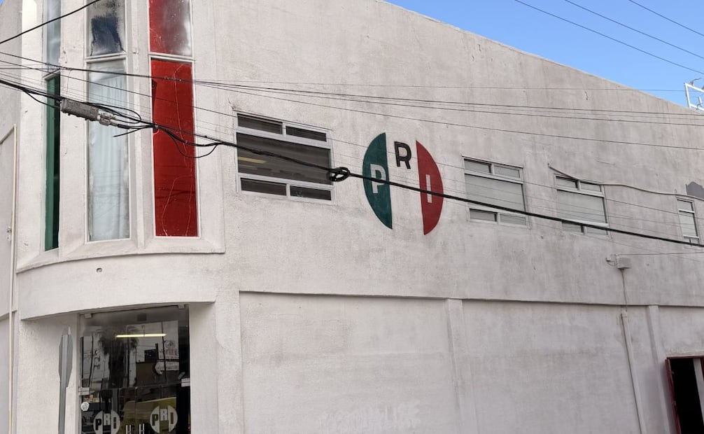 Notifican a PAN y PRI por adeudos millonarios del pago del impuesto predial en Ciudad Juárez (20/01/2026). Foto: Paola Gamboa / EL UNIVERSAL