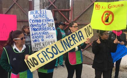 Se manifiestan por instalación de gasolinera cerca de centros educativos en Neza