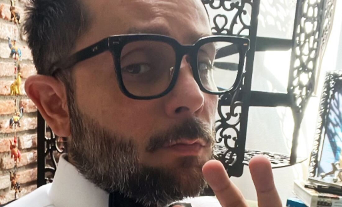 Ricardo Casares, conductor de TV Azteca, presentará los Oscar desde su casa.
Foto: Instagram