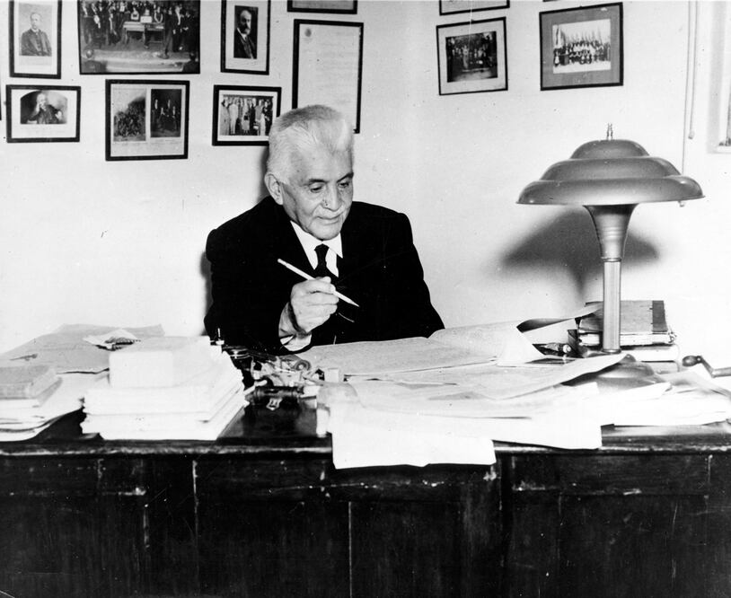 Julián Carrillo, el descubridor del infinito musical