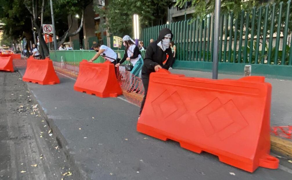 La protesta terminó alrededor de las siete de la noche. Foto: Valente Rosas (19/08/25)