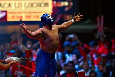 Blue Demon Jr., leyenda de la lucha libre mexicana sufre accidente automovilístico y se encuentra en terapia intensiva