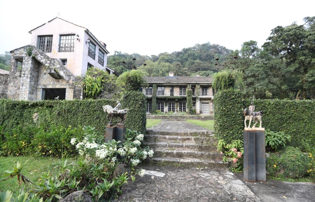 El lujo, la elegancia y el buen gusto describen el rancho El Faunito. 