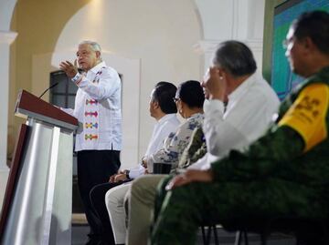 El PRI debe definir si sigue el Salinismo o el camino de Cárdenas y López Mateos: AMLO