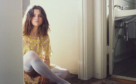 Selena Gomez muestra su lado más sensual en nuevo disco 
