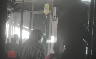 "Enfermeras comían mientras manipulaban jeringas"; testimonio exhibe negligencia en clínica de sueros vitaminados en Sonora