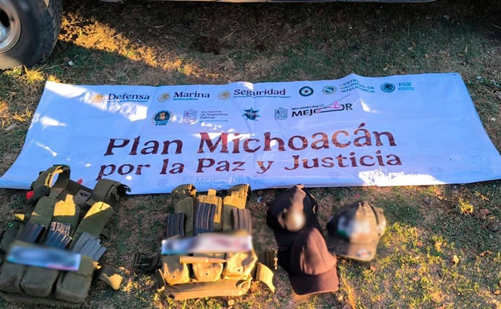 Aseguran armas de fuego y un artefacto explosivo durante Plan Michoacán este martes 13 de enero de 2026. Foto: Especial