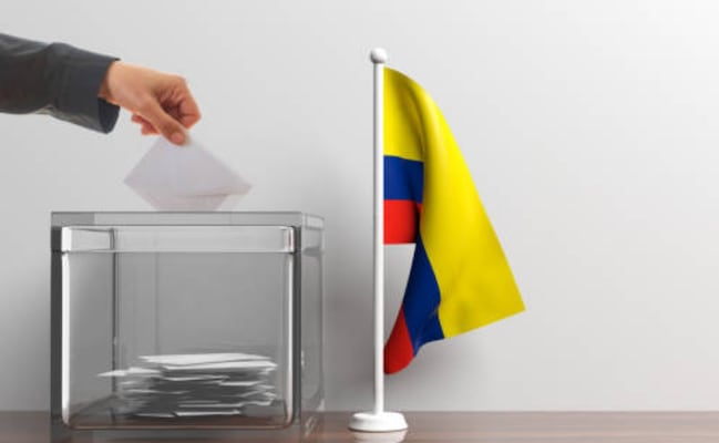 Candidatos colombianos cierran campaña con mítines masivos; buscan conquistar a indecisos rumbo al 31 de mayo