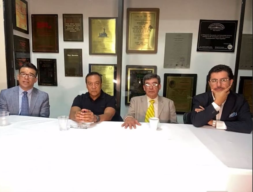 Carlos Cuevas y La Autentica Santanera de Gildardo Zárate. Foto: Captura