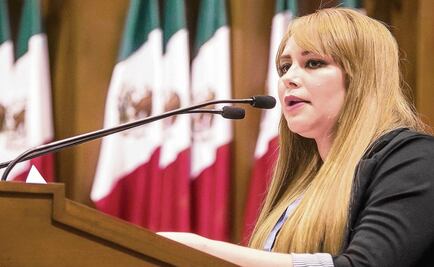 El Chapo's former mistress testifies against him