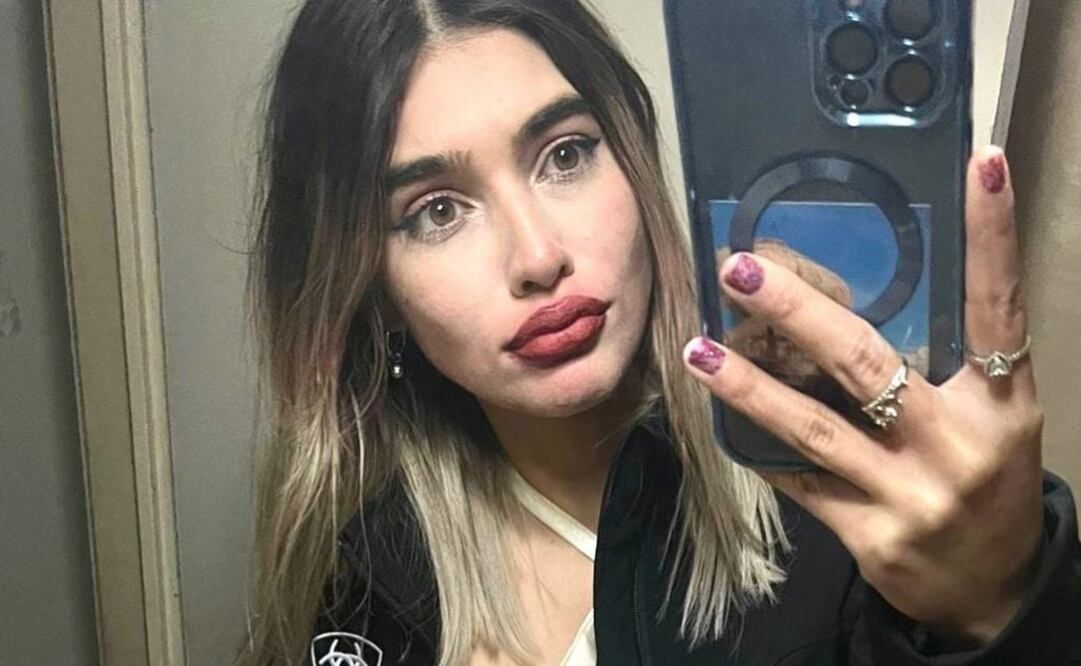 La cajera de Oxxo más popular se llama Alex Silva. Fuente: Instagram @lupana_cano