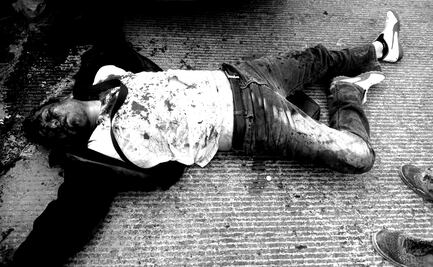 Ladrón asalta cocina económica y mata a un comensal; vecinos de Tecámac lo persiguen y lo linchan 