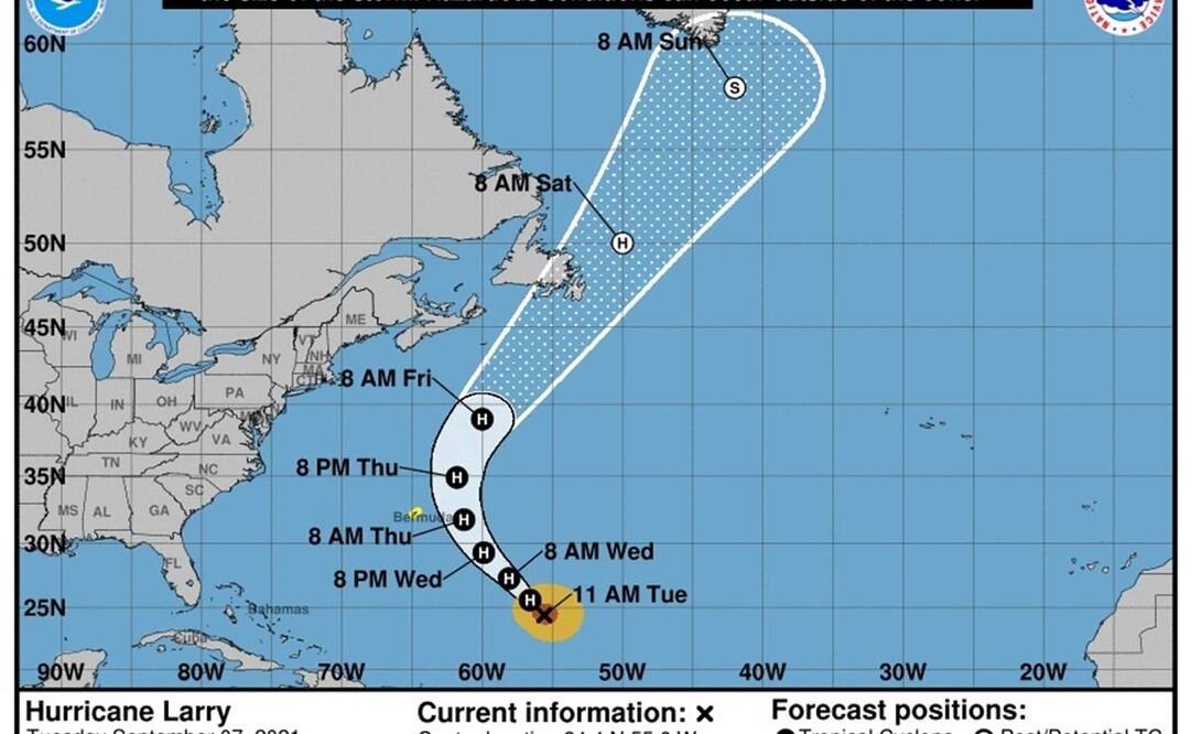 El patrón de trayectoria indica que el jueves girará hacia el nor-noroeste a mayor velocidad que la actual y pasará por el este de Bermudas. Foto: EFE