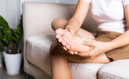 Agua y sal: la combinación perfecta para prevenir enfermedades en tus pies