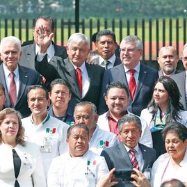 AMLO alista plan para deporte