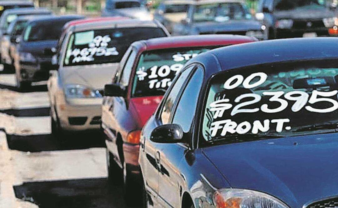 Desde marzo de este año 1 millón 047 mil 142 autos han sido regularizados. Foto: Archivo / EL UNIVERSAL  