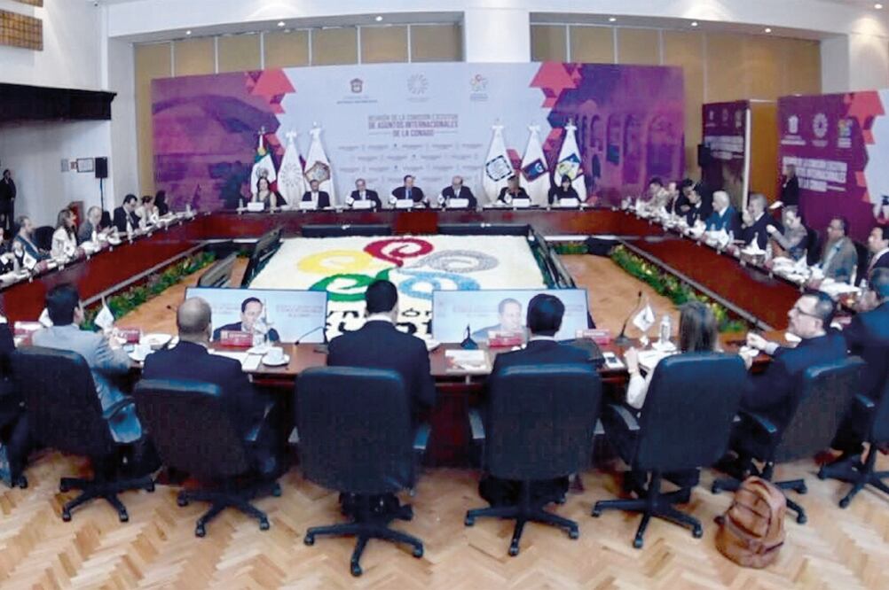 En la reunión de la Conago, que fue privada, los gobernadores acordaron medidas de protección para los connacionales en Estados Unidos (TOMADA DE TWITTER)