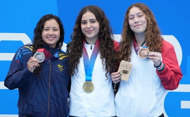 Zyanya Parra, de 16 años, gana oro en trampolín de tres metros en los Juegos Centroamericanos 2026