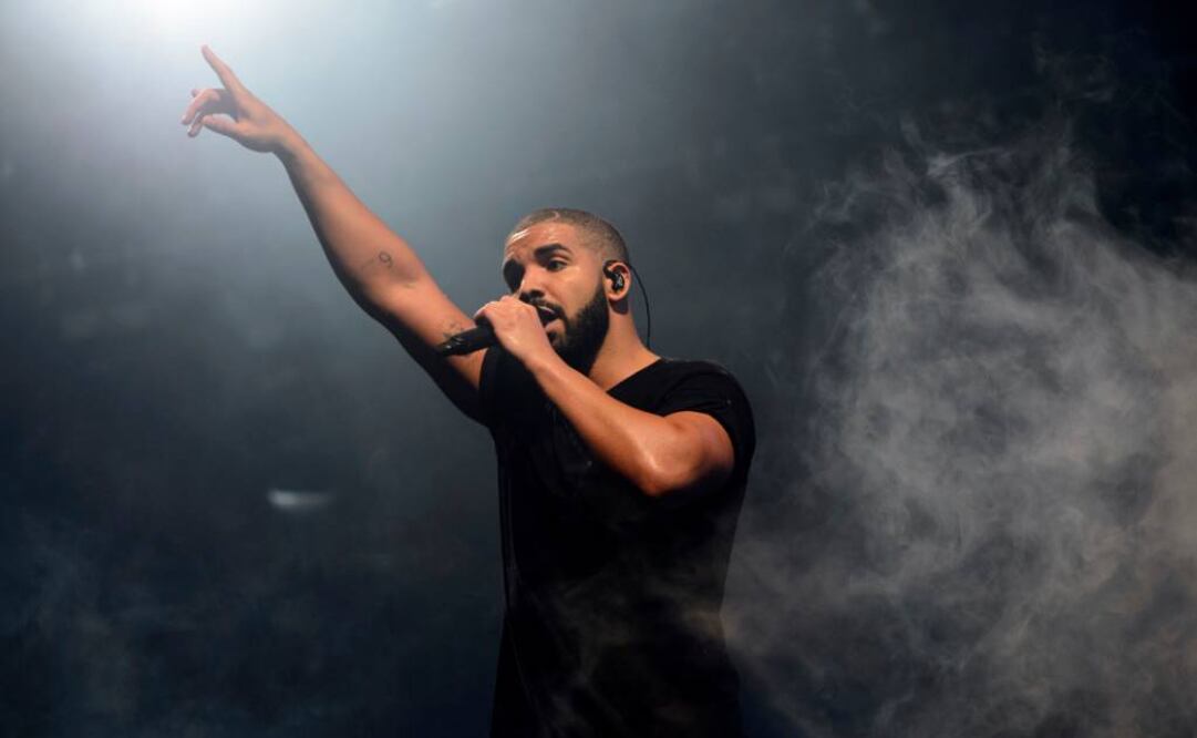 Drake fue nominado al premio de artista del año FOTO