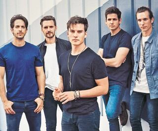 Dvicio, una banda que aprovecha el encierro para ensayar y cocinar