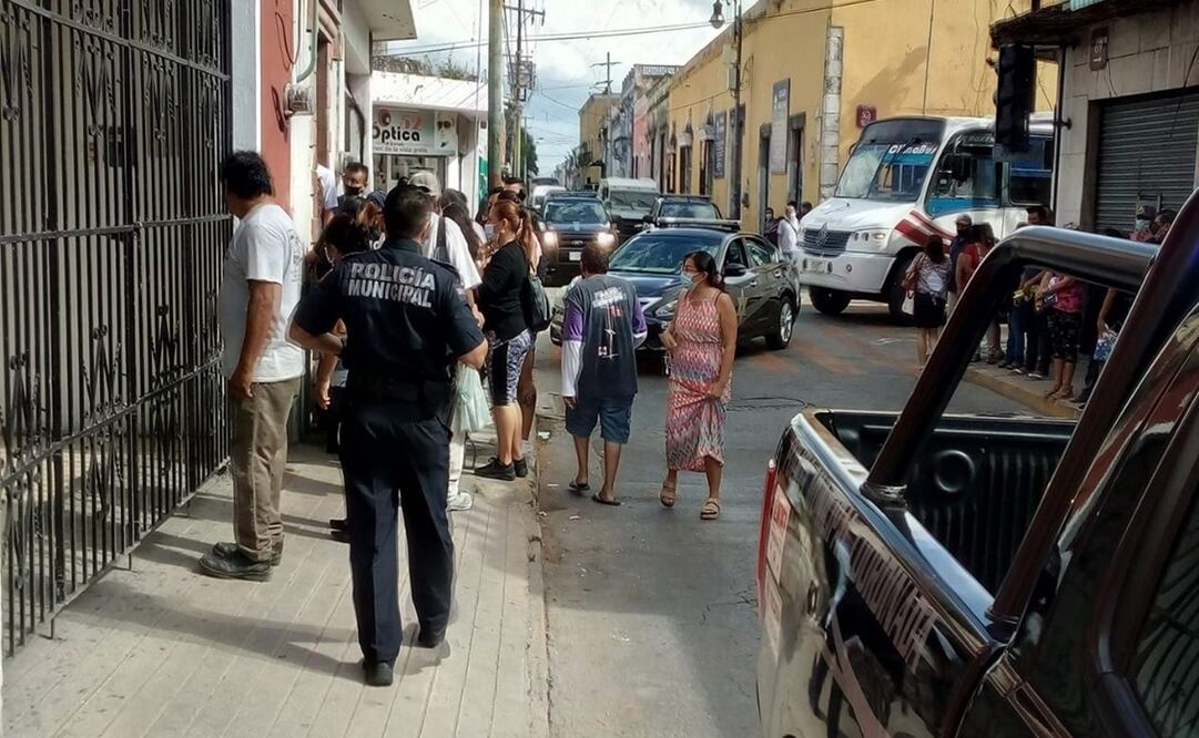 Elementos de la Policia Municipal detuvieron a un anciano que pretendía prostituír a una menor de 10 años de edad. Foto: Especial.