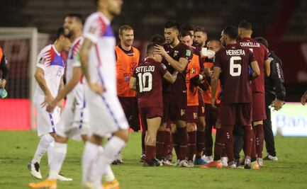 Venezuela derrotó y hunde a Chile en eliminatorias